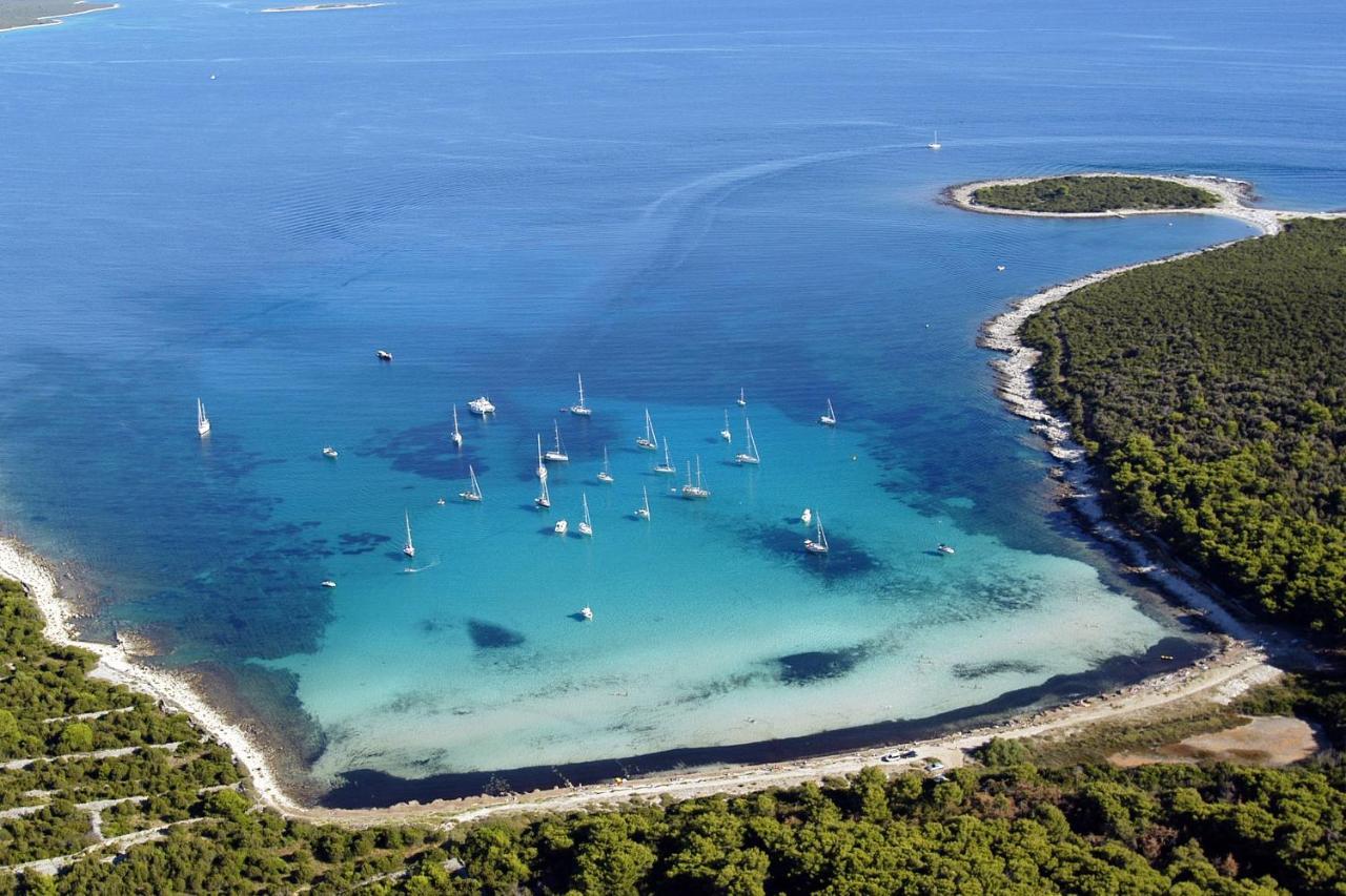 Apartments And Rooms By The Sea Cove Soline, Dugi Otok - 448 Veli Rat Exterior photo