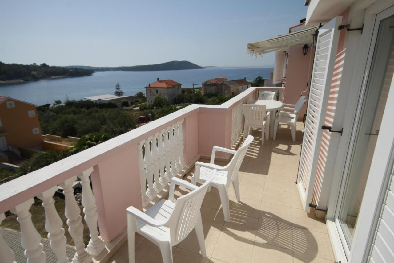 Apartments And Rooms By The Sea Cove Soline, Dugi Otok - 448 Veli Rat Exterior photo