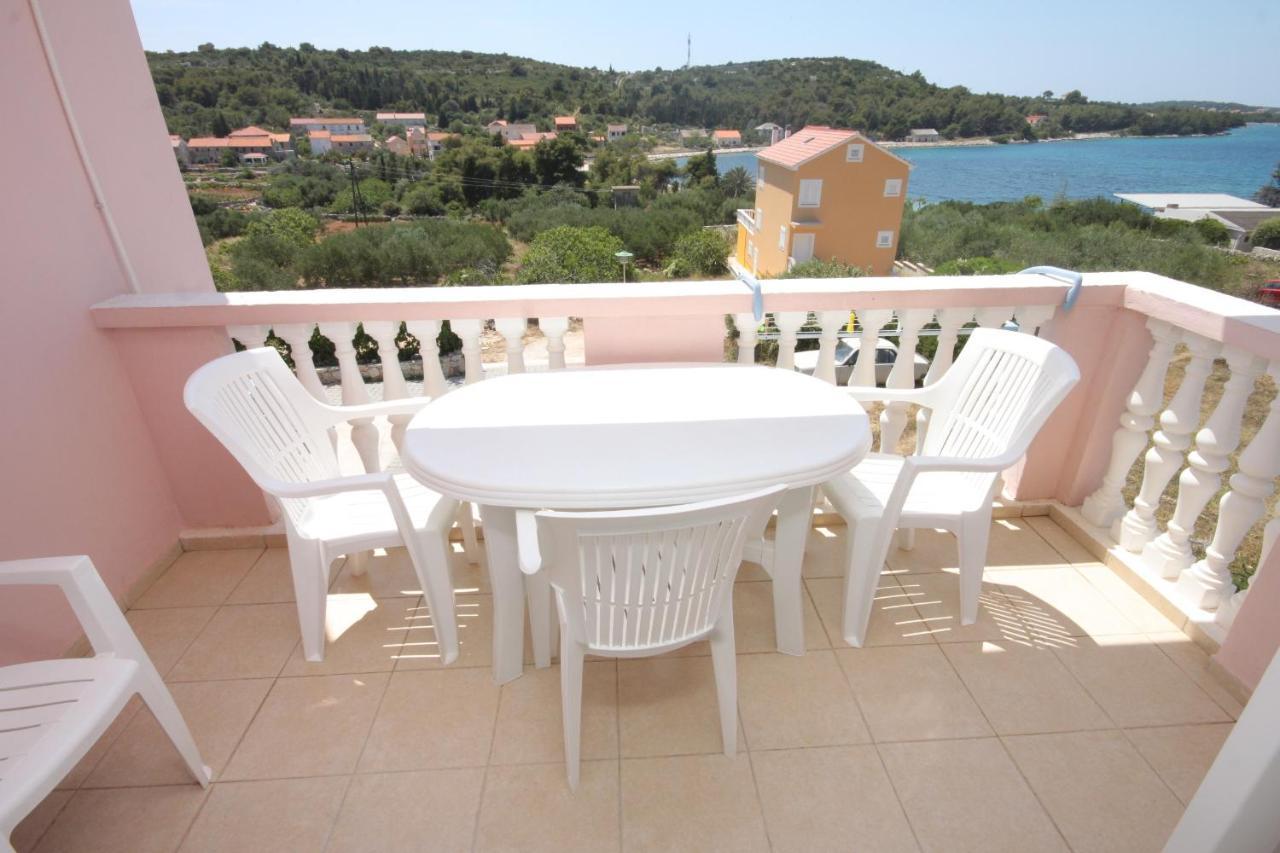 Apartments And Rooms By The Sea Cove Soline, Dugi Otok - 448 Veli Rat Exterior photo